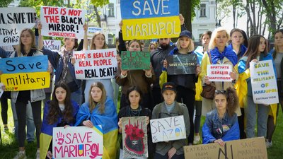 Рідні захисників Маріуполя створили петицію, щодо евакуації бійців з полону до третьої країни