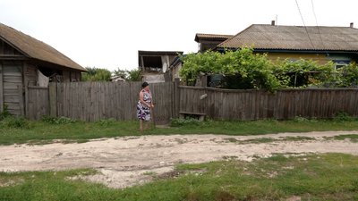 Мати загиблого бійця чекає досі на сина Мати загиблого бійця чекає досі на сина
