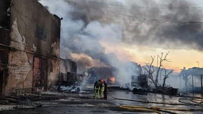 У пожежі внаслідок російських обстрілів на Харківщині загинув чоловік