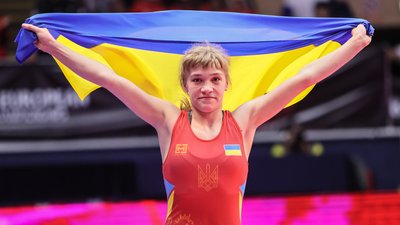 16-річна спортсменка з Дніпропетровщини стала чемпіонкою Європи з вільної боротьби