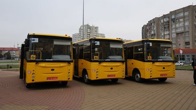 нові шкільні автобуси Волинська область, шкільний транспорт для громад Волині