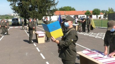 Миколаївські строковики-нацгвардійці склали присягу
