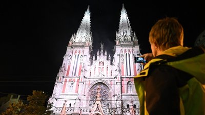 Пожежа у костелі Святого Миколая: у храмі розпочала роботу інспекція