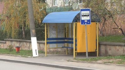 Другий день у Славуті, через карантинні обмеження, не працює громадський транспорт. Фото: Суспільне Поділля Другий день у Славуті, через карантинні обмеження, не працює громадський транспорт. Фото: Суспільне Поділля
