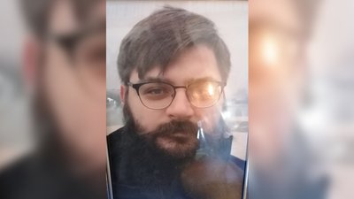 У Чернігові попрощалися з двома військовими — Миколою Петренком та Віталієм Приходьком У Чернігові попрощалися з двома військовими — Миколою Петренком та Віталієм Приходьком