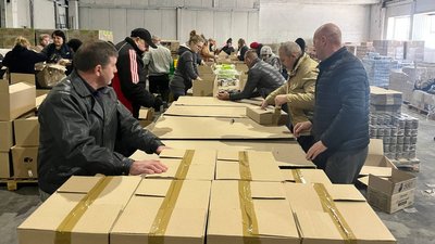Майже 20 тисяч "пакунків першої допомоги" відправили з Волині