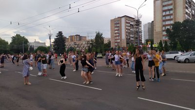 У традиційній ході випускників візьмуть участь понад 1 600 черкаських учнів