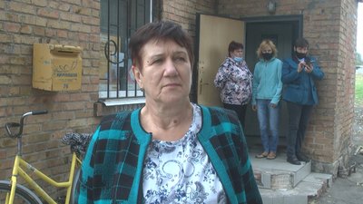 У селі на Запоріжжі планують закрити поштове відділення. Отримувачі пенсії проти У селі на Запоріжжі планують закрити поштове відділення. Отримувачі пенсії проти