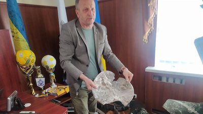 "20 хвилин з хати вибирався" — мешканці про ракетний обстріл військами РФ Білопілля на Сумщині "20 хвилин з хати вибирався" — мешканці про ракетний обстріл військами РФ Білопілля на Сумщині