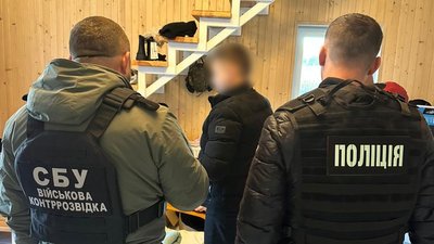 На Тернопільщині судитимуть колишніх військових за ухилення від служби, троє військоивих