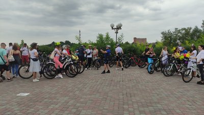 У Полтаві відбувся жіночий велопарад