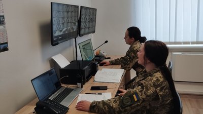 Працівниці митниці Працівниці митниці