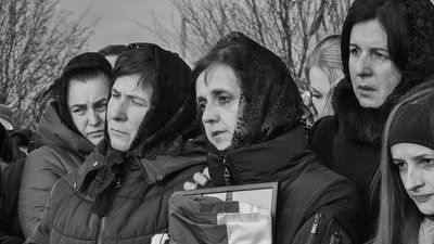 На Закарпатті попрощалися з полеглим захисником Василем Маринцем На Закарпатті попрощалися з полеглим захисником Василем Маринцем