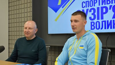 Тренер Федір Семенюк та спортсмен Андрій Рибачок