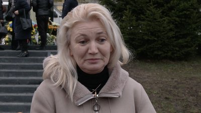 На честь Олександра Кулика і Владислава Гудачека: у Рівному відкрили пам'ятний знак загиблим бійцям На честь Олександра Кулика і Владислава Гудачека: у Рівному відкрили пам'ятний знак загиблим бійцям