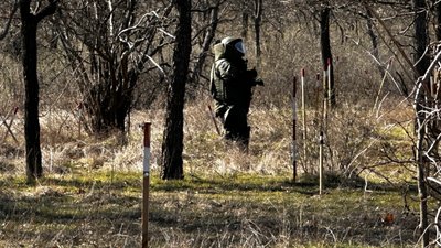 Андрій Федорковський закладає тротил Андрій Федорковський закладає тротил