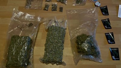 Львівські поліцейські вилучили наркотики на суму 1,2 мільйони гривень Львівські поліцейські вилучили наркотики на суму 1,2 мільйони гривень