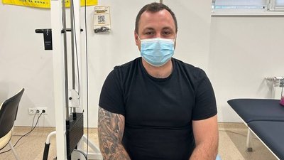 Переніс десятки контузій та травмувався під час евакуації загиблого побратима: у Дніпрі проходить реабілітацію воїн Іван Переніс десятки контузій та травмувався під час евакуації загиблого побратима: у Дніпрі проходить реабілітацію воїн Іван