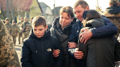 У Мукачеві попрощалися із полеглим на війні Вільгельмом Голковичем У Мукачеві попрощалися із полеглим на війні Вільгельмом Голковичем