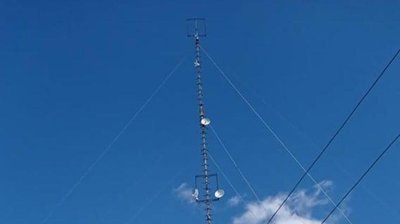 На Миколаївщині чоловік встановив вишку на власному подвір’ї та незаконно надавав доступ в інтернет