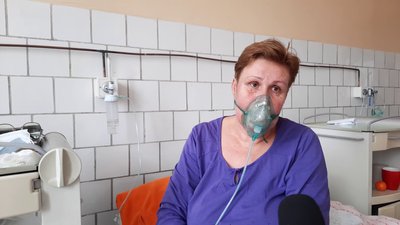 На Житомирщині понад 80% пацієнтів інфекційного відділення Чудніської лікарні перебувають на кисні На Житомирщині понад 80% пацієнтів інфекційного відділення Чудніської лікарні перебувають на кисні