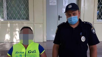 На Харківщині тракторист поскаржився на домашнє насильство від співмешканки На Харківщині тракторист поскаржився на домашнє насильство від співмешканки