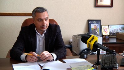У Житомирі визначають автора герба міста – на сайті міської ради під його описом зникло прізвище Василя Кондратюка У Житомирі визначають автора герба міста – на сайті міської ради під його описом зникло прізвище Василя Кондратюка