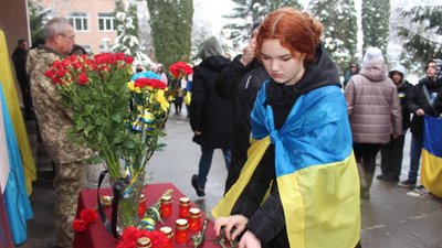 На Черкащині відкрили меморіальну дошку захиснику На Черкащині відкрили меморіальну дошку захиснику