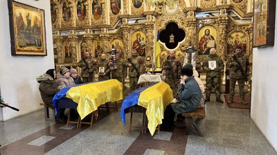 У Полтаві попрощалися із солдатами Павлом Наливайком та Євгеном Прокоф’євим
