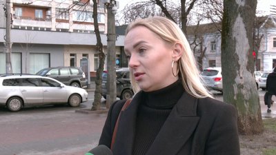 Черги величезні, кореспонденція затримується: хмельничани скаржаться на роботу "Укрпошти" Черги величезні, кореспонденція затримується: хмельничани скаржаться на роботу "Укрпошти"