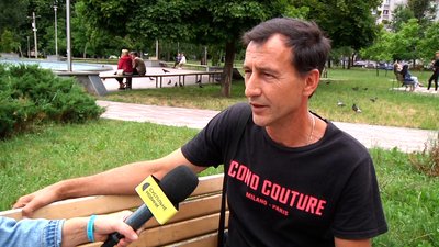Росіяни забирали техніку і пакували курей у мішки – подружжя переселенців з-під Херсону розповіло про життя в окупації Росіяни забирали техніку і пакували курей у мішки – подружжя переселенців з-під Херсону розповіло про життя в окупації
