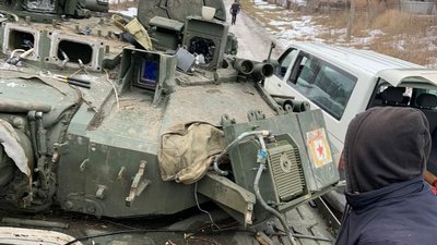 "Чим більше привезуть, тим наші Збройні сили будуть міцніші", — сумські бійці про трофейну техніку "Чим більше привезуть, тим наші Збройні сили будуть міцніші", — сумські бійці про трофейну техніку