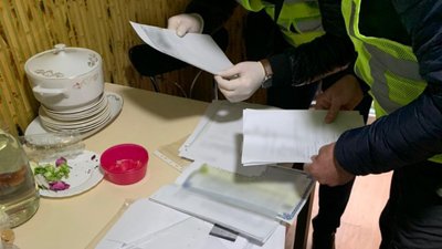 Передача держземлі в приватну власність: на Закарпатті судитимуть експосадовця та двох інженерів