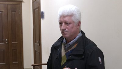 Адвокат просить суд пом’якшити вирок для таксиста за смертельне ДТП з оператором у Рівному Адвокат просить суд пом’якшити вирок для таксиста за смертельне ДТП з оператором у Рівному