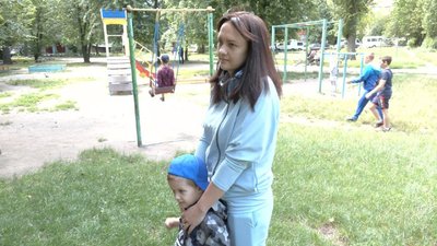 Черкащани просять відремонтувати занедбаний дитячий майданчик