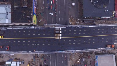 По Шулявському мосту проїхали 30-тонні вантажівки По Шулявському мосту проїхали 30-тонні вантажівки
