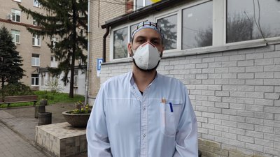 У Дніпрі внаслідок ракетної атаки військ РФ загинули жінка й дитина, четверо людей поранені. Що відомо У Дніпрі внаслідок ракетної атаки військ РФ загинули жінка й дитина, четверо людей поранені. Що відомо