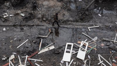 Життя людей під обстрілами на Донеччині