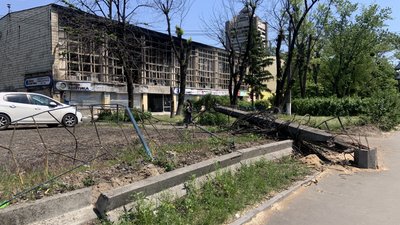 У Києві проводять екскурсії воєнним маршрутом