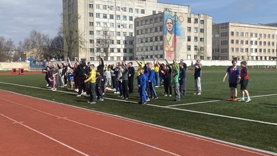 У Сумах допомагають ветеранами адаптуватися у цивільне життя через сімейний спорт У Сумах допомагають ветеранами адаптуватися у цивільне життя через сімейний спорт