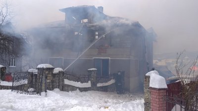 На Прикарпатті горів господарський комплекс На Прикарпатті горів господарський комплекс