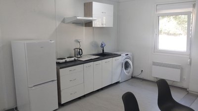 У Кіровоградській області переселенців з Донеччини поселили в модульному містечку. Які там умови У Кіровоградській області переселенців з Донеччини поселили в модульному містечку. Які там умови