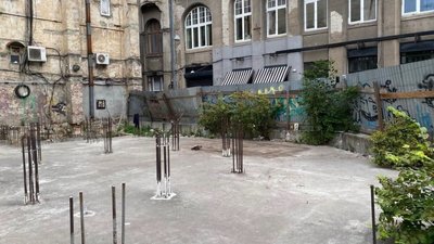 Незавершене будівництво