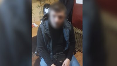 Брав гроші і зникав — на Черкащині затримали чоловіка, який "продавав" вигадані товари
