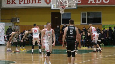 БК “Рівне” спершу здолав, а потім програв БК “Хмельницький”