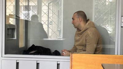 Полтавському блогеру Денису Корнєєву продовжили строк тримання під вартою Полтавському блогеру Денису Корнєєву продовжили строк тримання під вартою