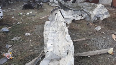 Ракетний удар по Дніпру: що відбувається на місці події Ракетний удар по Дніпру: що відбувається на місці події