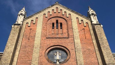 У львівському храмі під побілкою знайшли старовинні розписи У львівському храмі під побілкою знайшли старовинні розписи