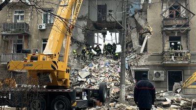 Атака РФ на Одесу 27 січня 2026 року, аварійно-рятувальні роботи, розбір завалів