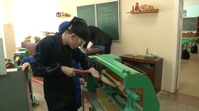 Котам – будиночок, дітям – інструменти: черкаські школярі реалізували благодійний проєкт Котам – будиночок, дітям – інструменти: черкаські школярі реалізували благодійний проєкт
